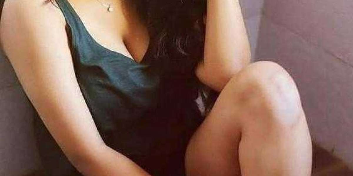 Arouse your bed aura with hottest female escorts in Delhi