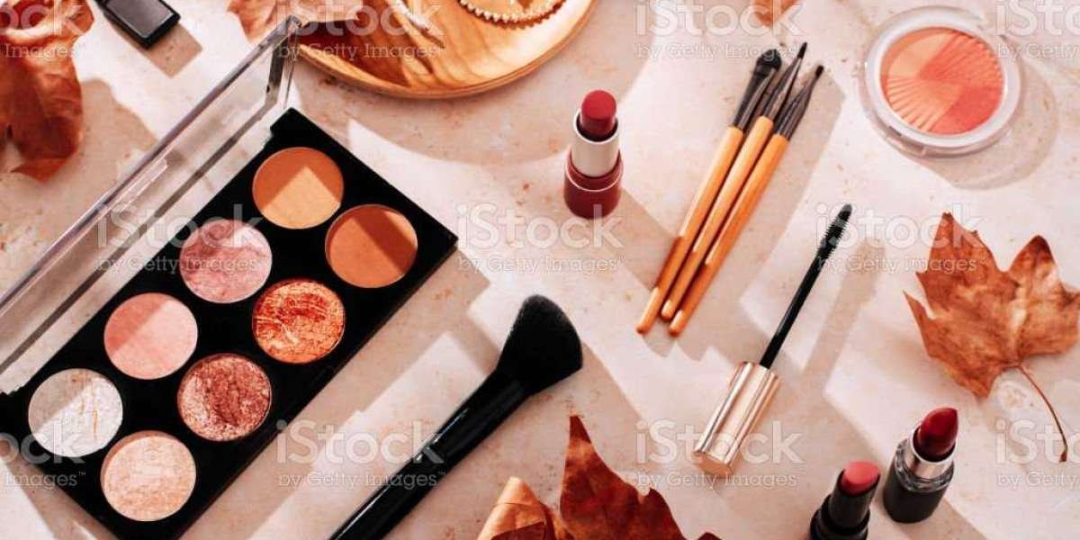5 Products You Need in Your Makeup Collection.