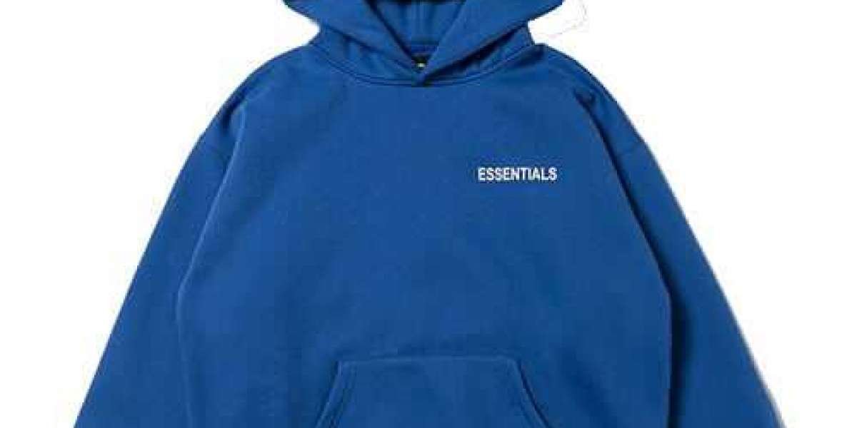 Choosing the right supplier of printed essentials hoodies.