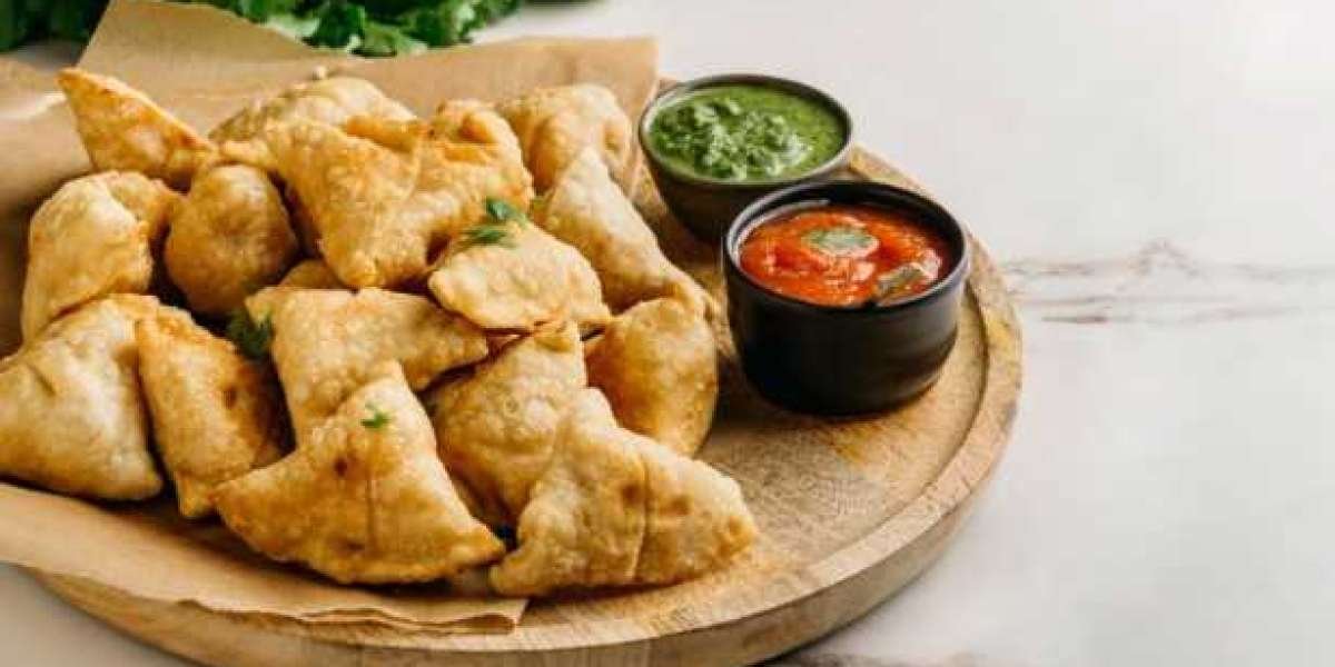 Top 10 Must-Try Indian Street Food in Chicago