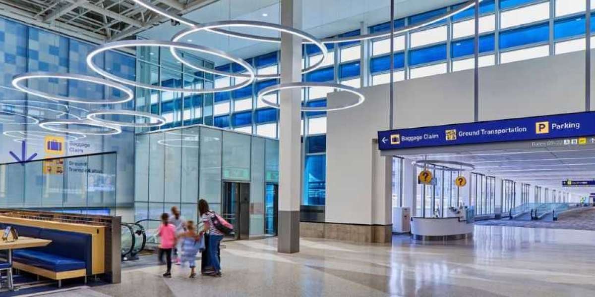 Navigating the Spirit Airlines Experience at Minneapolis-Saint Paul International Airport Terminal