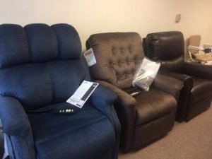 Used Power Lift Recliners for Sale | Recliner Lift Chairs